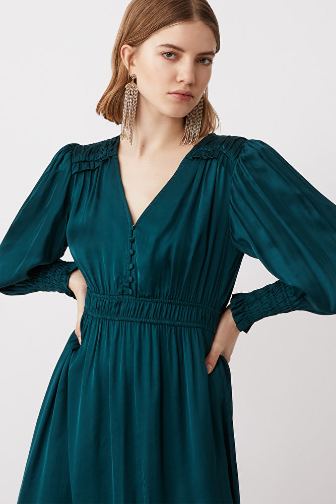 Carmen Buttoned Midi Dress