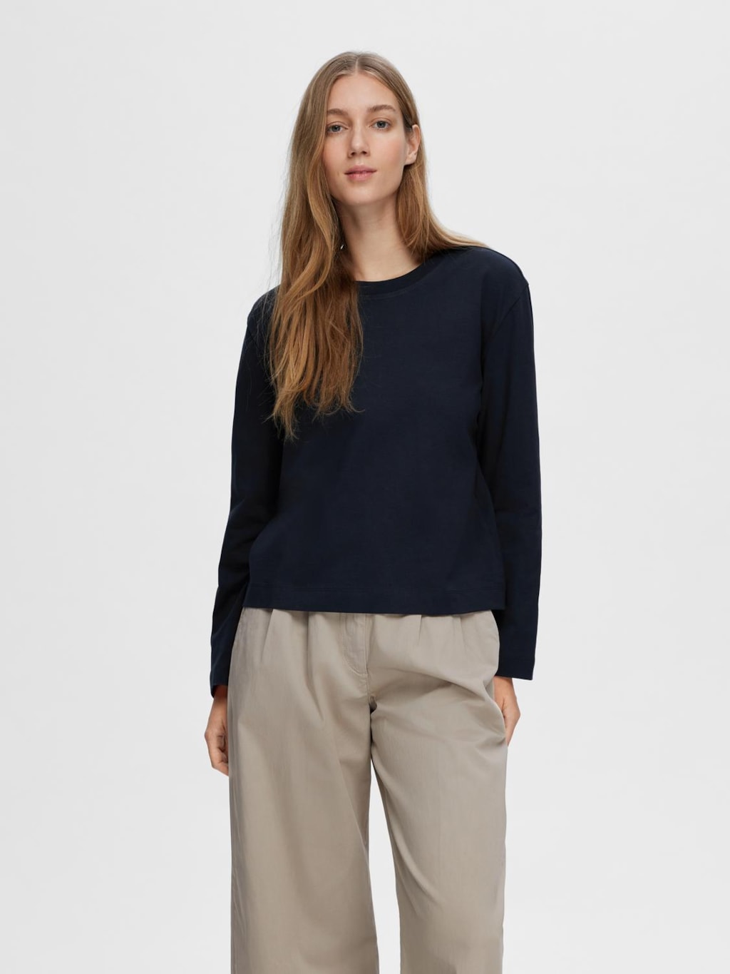 ESSENTIAL BOXY LS TEE - SELECTED FEMME (NAVY)