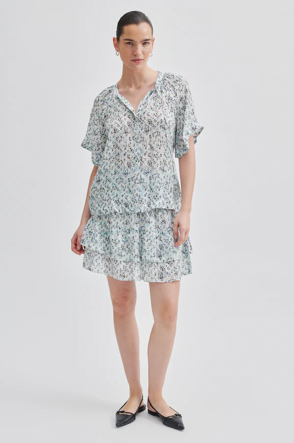 Elle Shirt - Second Female