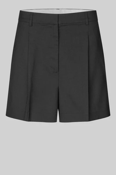 Saro Shorts - Second Female