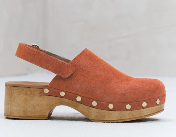 Suede Clogs - Indi & Cold