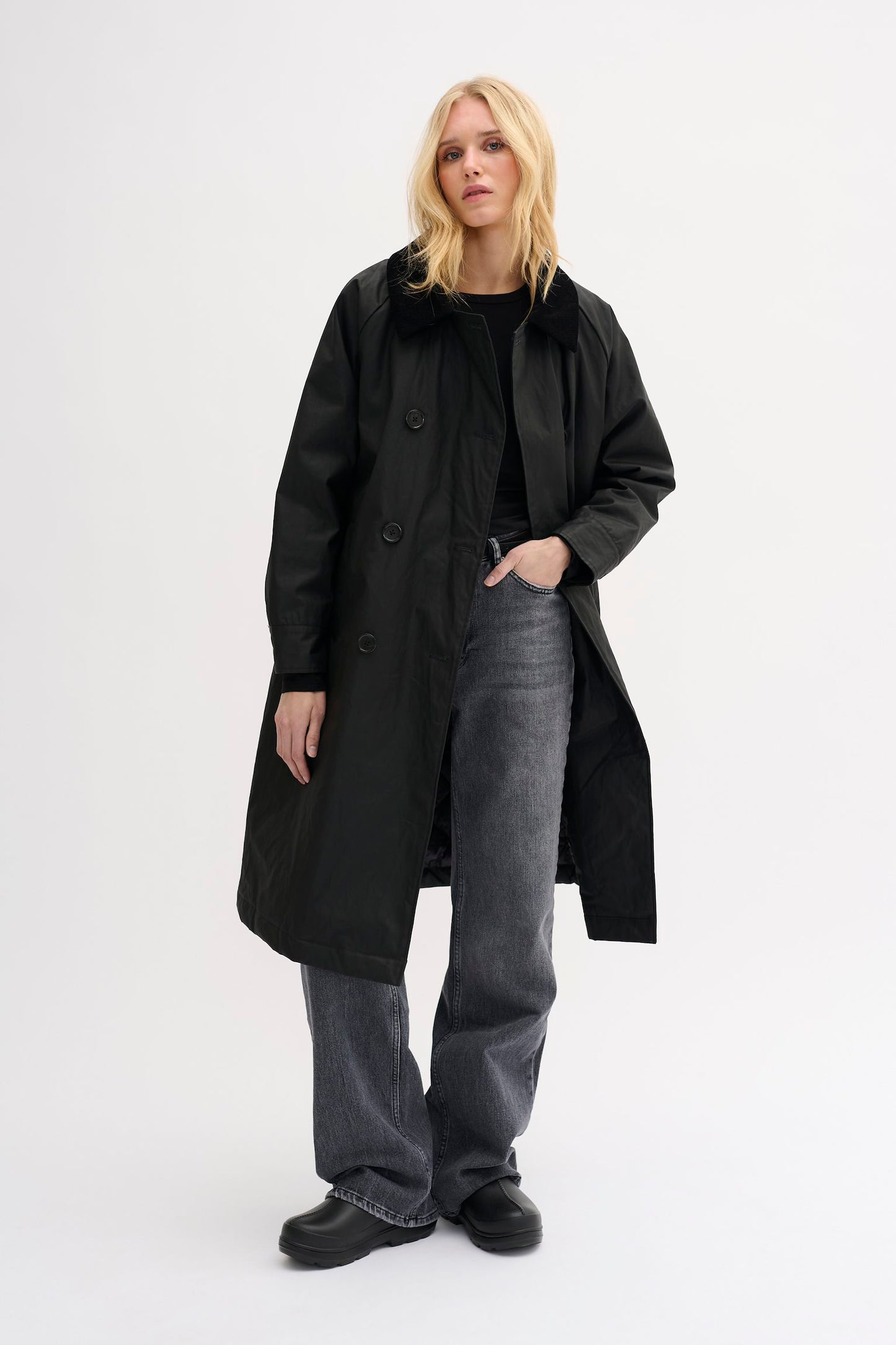 Gianni Trench - My Essential Wardrobe