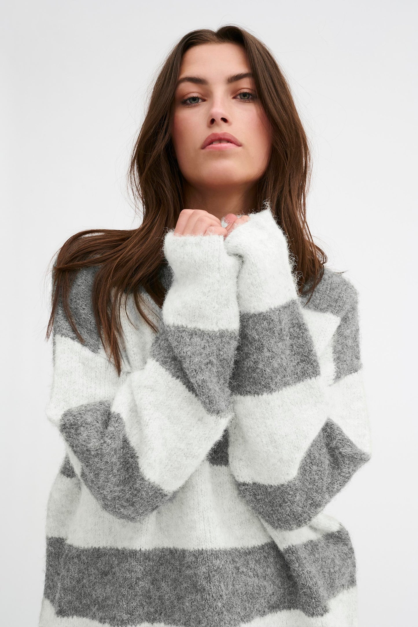 Meena Pullover - MEW