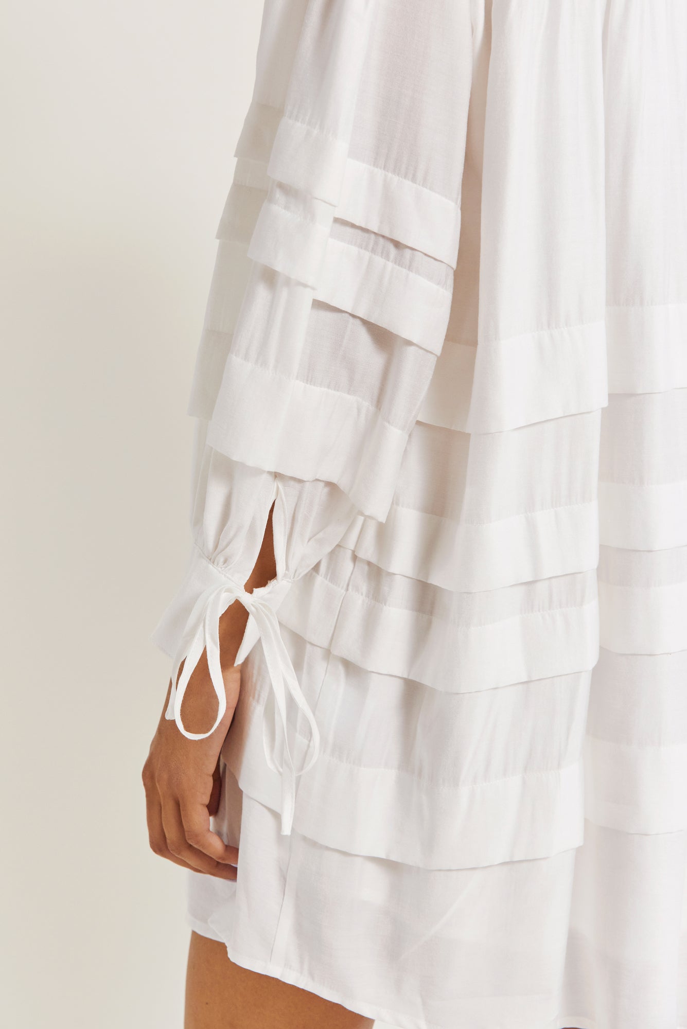 LIVIE DRESS - BY MALINA