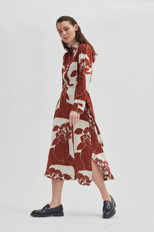Still Dress - Second Female