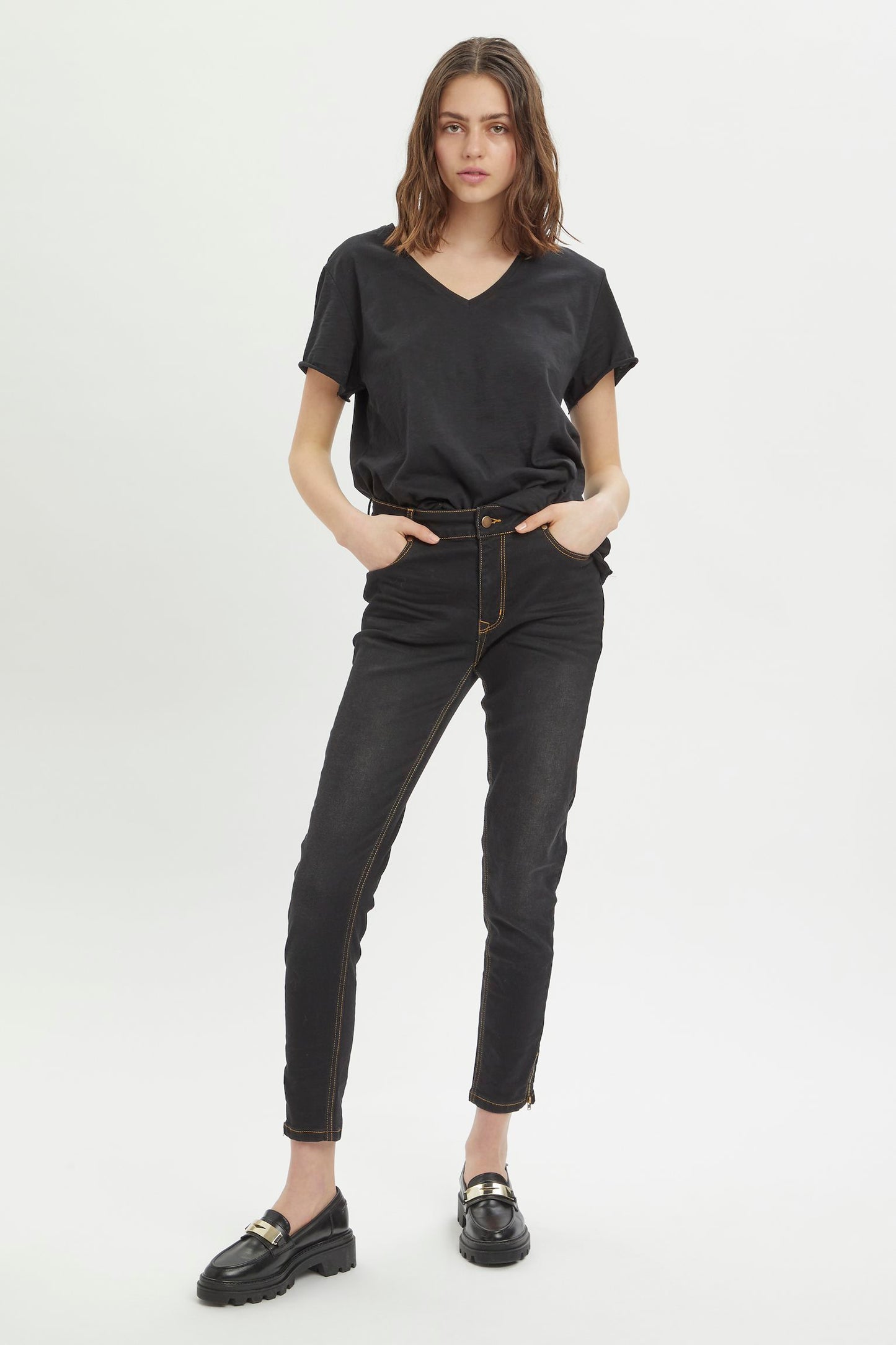 The V-tee slub yarn jersey