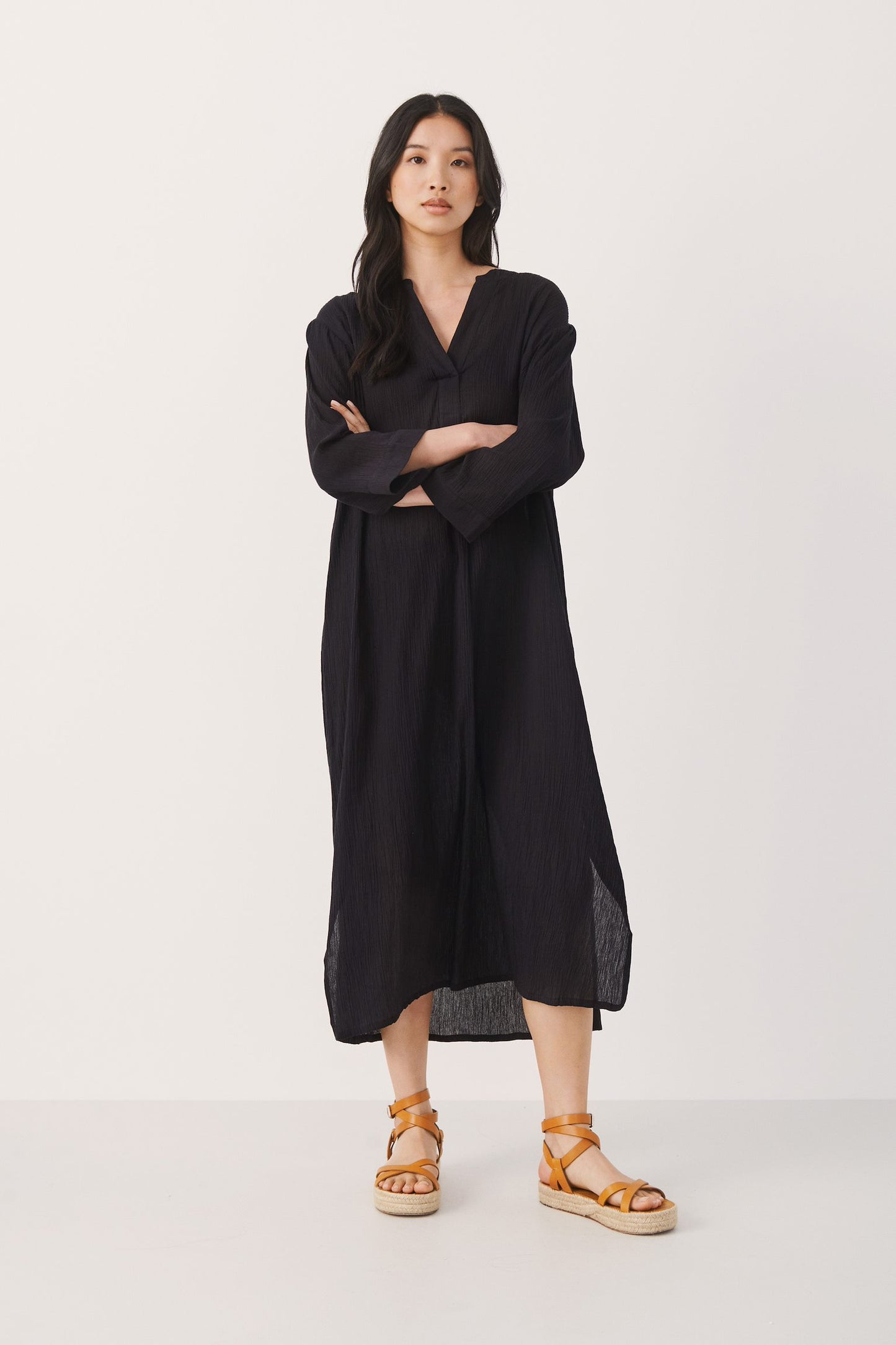 Naines Dress - Part Two