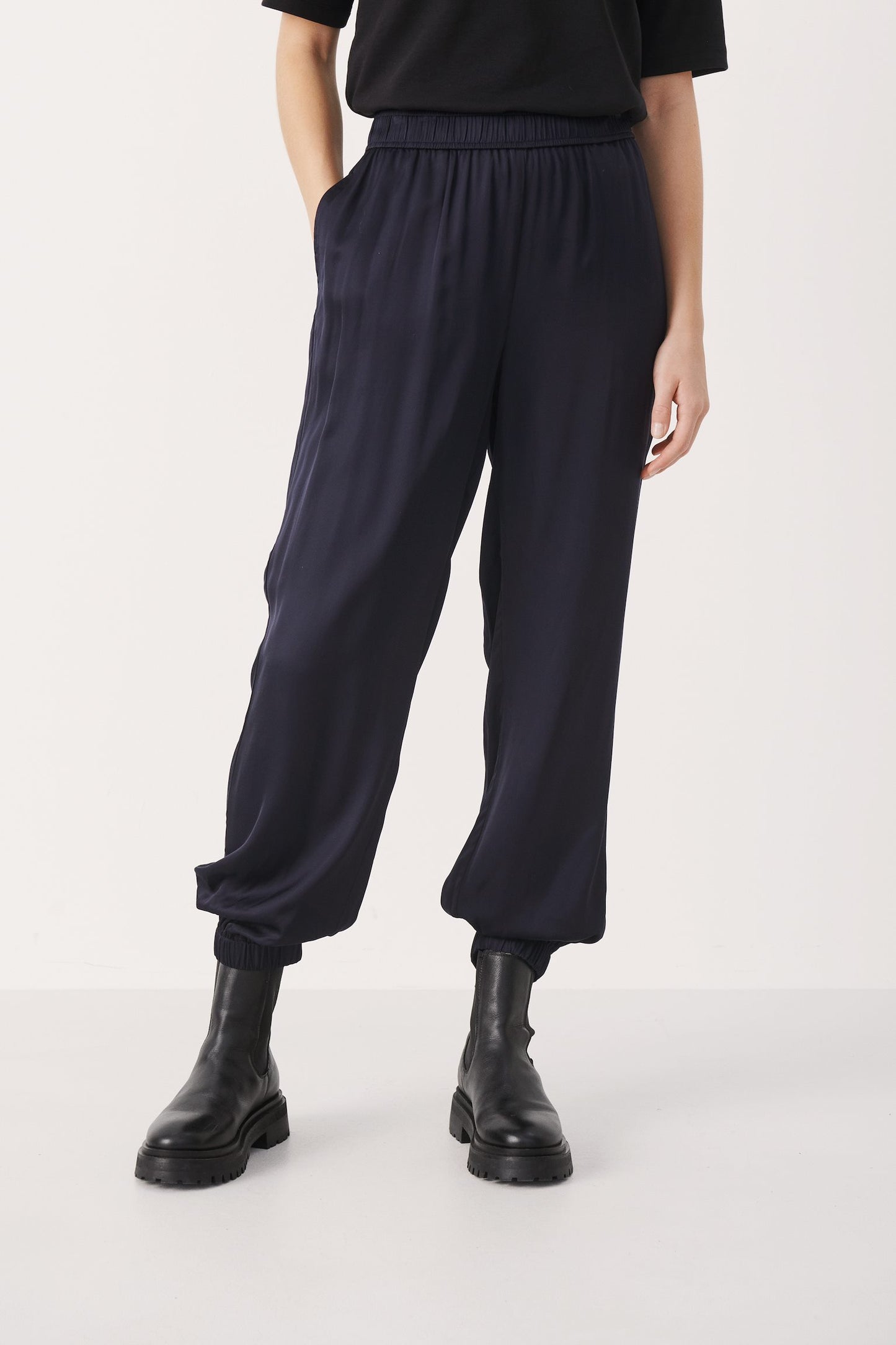 Vilma Pants - Part Two