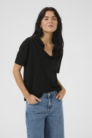 Sinna Knit Polo - My Essential Wardrobe