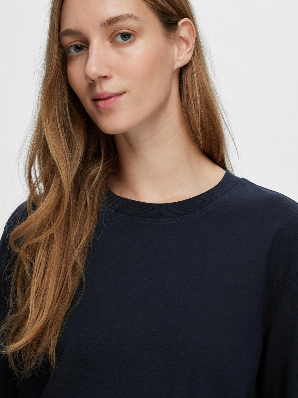 ESSENTIAL BOXY LS TEE - SELECTED FEMME (NAVY)