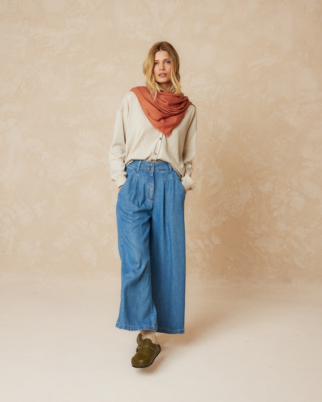 WASHED EFFECT DENIM PANTS - INDI&COLD